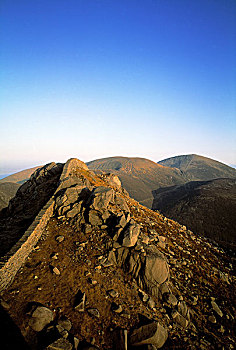 cau 366
